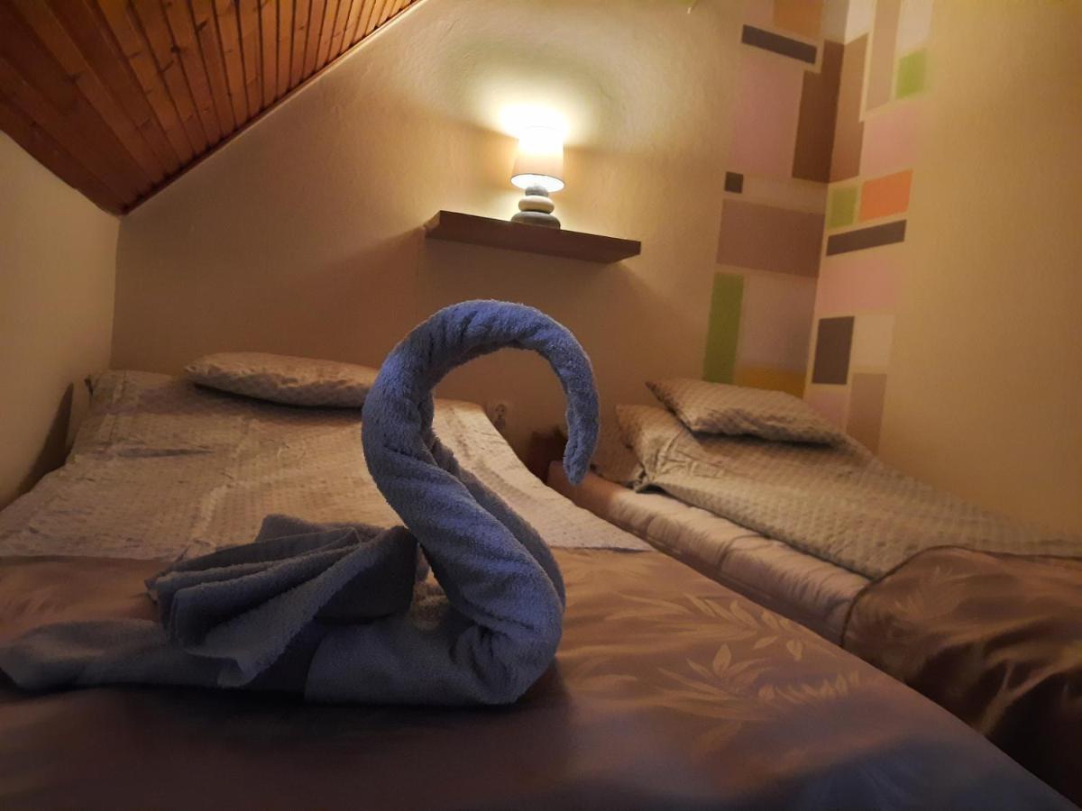 For You Apartman Gyula Exterior foto