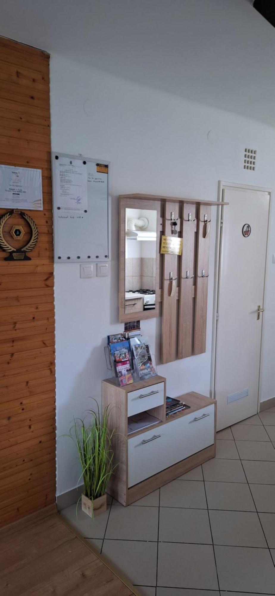 For You Apartman Gyula Exterior foto